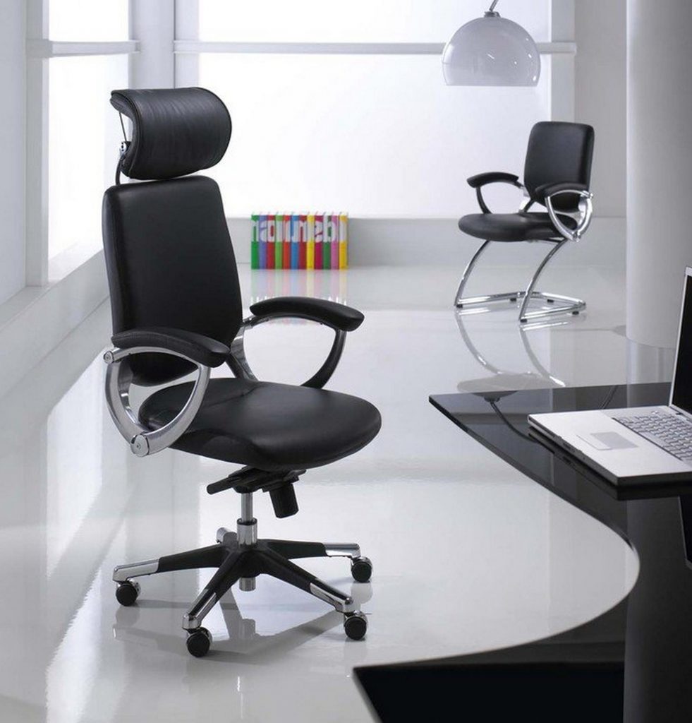 stunning-office-chair-design-in-modern-office-furniture-set-plus-black-glass-office-table-for-comfortable-working